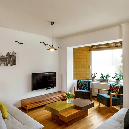 La Casa Di Fiori Stylish Holiday home *